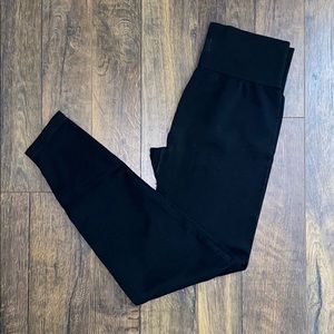 Victoria’s Secret PINK seamless legging